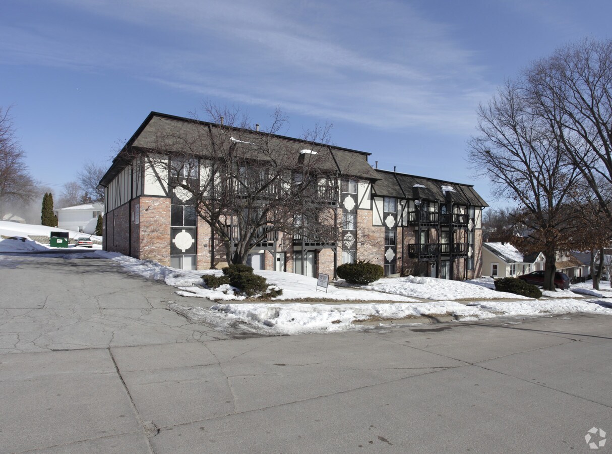 Chalet Apartments - Chalet Apartments