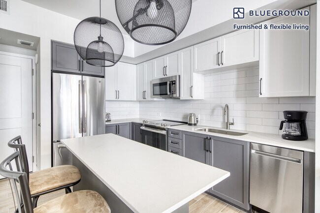 Photo - 419 SE 2nd St Unit FL4-ID11