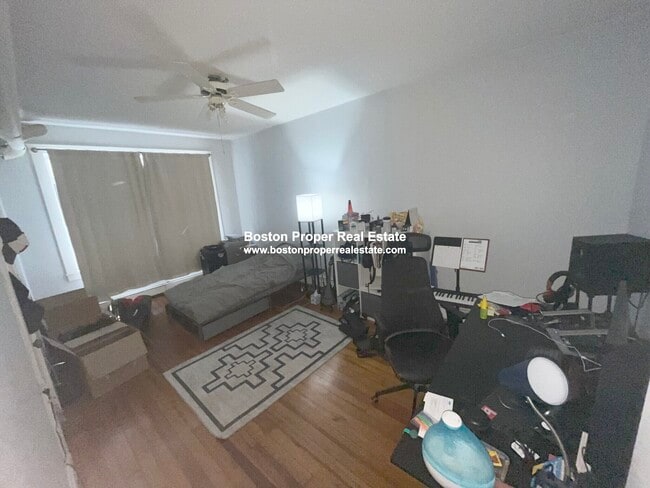 Photo - 80 Fenway St