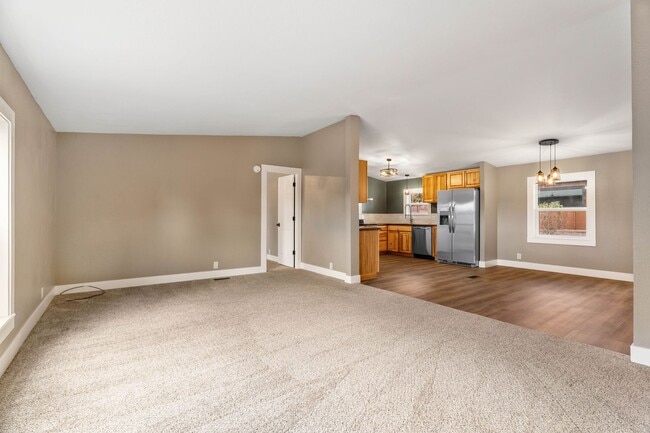 Photo - BRAND NEW FULL RENOVATION! Beautiful turn-key home available in Crooked River Ranch!