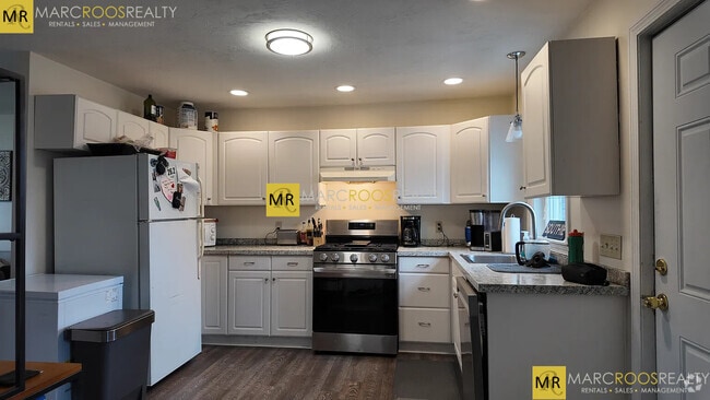 Building Photo - 112 W 7th St Unit #2 Rental