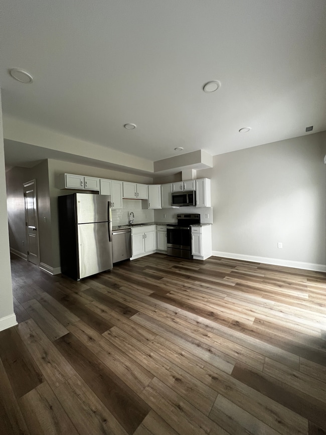 Photo - Marion Gardens Townhomes - New Baldwinsvil...