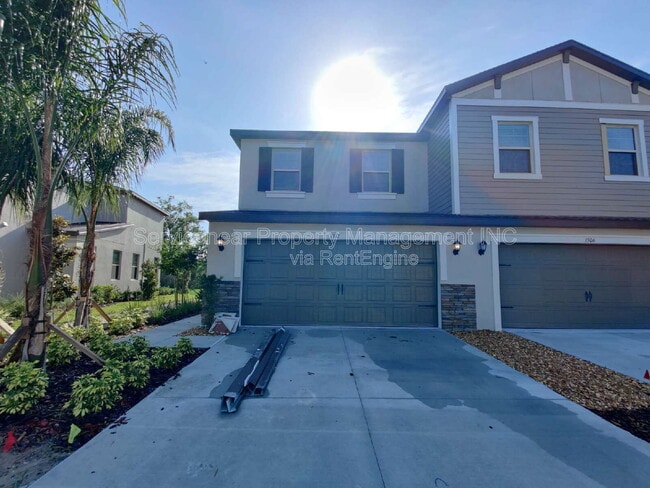 Building Photo - 1312 White Fox Run