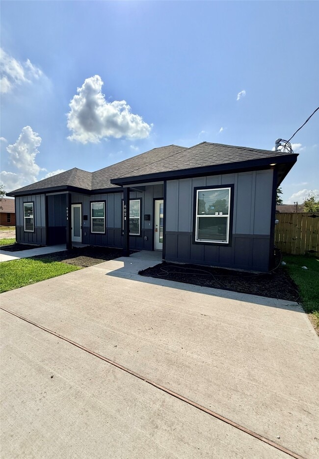 612 Houston Ave