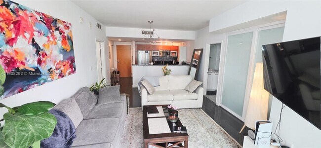 Photo - 253 NE 2nd St Unidad 1601