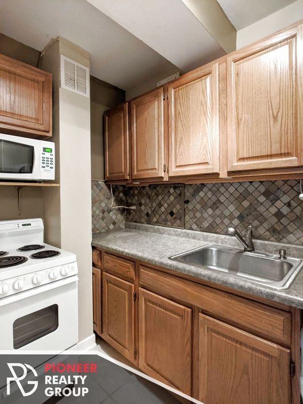 Photo - 4180 N Marine Dr Unit 503