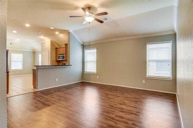 Photo - 2915 Kainer Meadows Ln