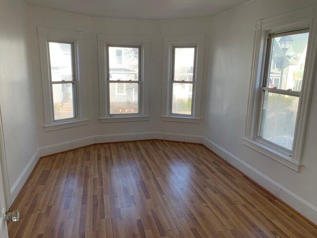 Photo - 363 Spruce St Unidad 2