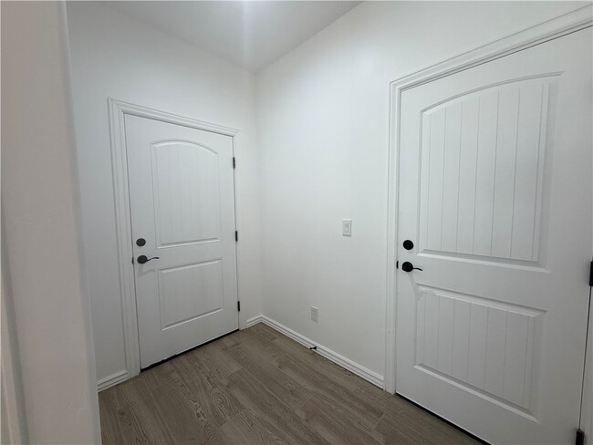 Photo - 2804 Mercado Ct