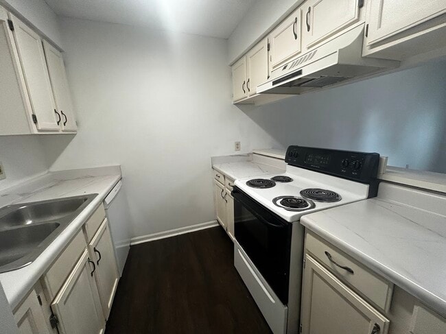 Photo - 2387 Parrot Ln