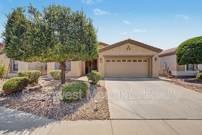 Building Photo - 4265 E Azalea Dr