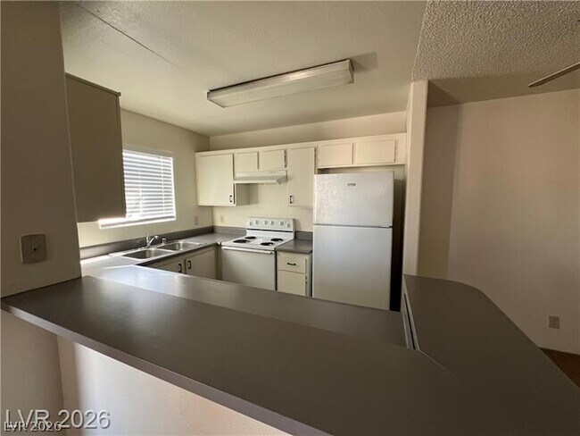 2989 Juniper Hills Blvd Unit 203