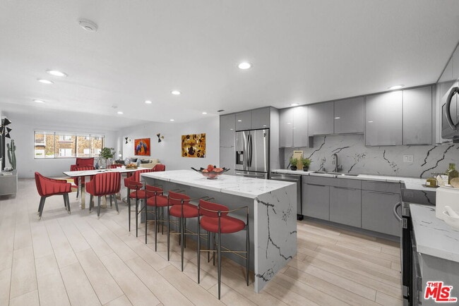 Photo - 1118 3rd St Unit 305