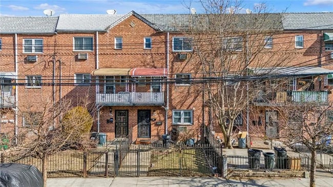 Building Photo - 1007 Barbey St Rental