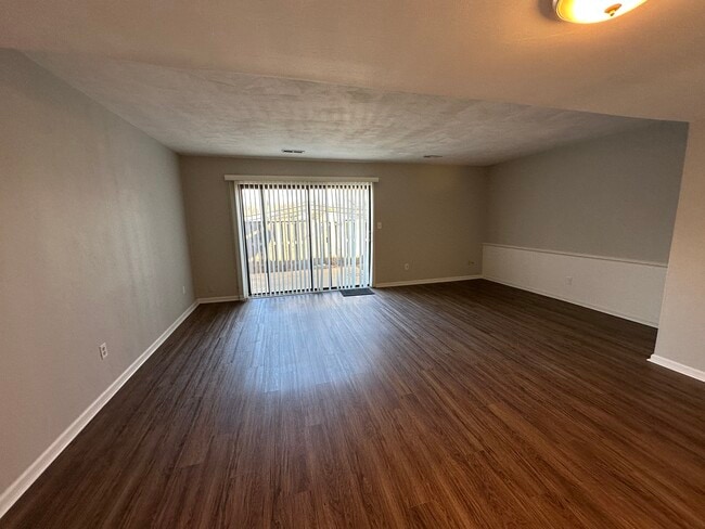 Living and Dining - 3101 Link Rd Unit 30