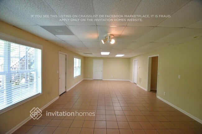 Photo - 4594 Sequoia Park Trail SW