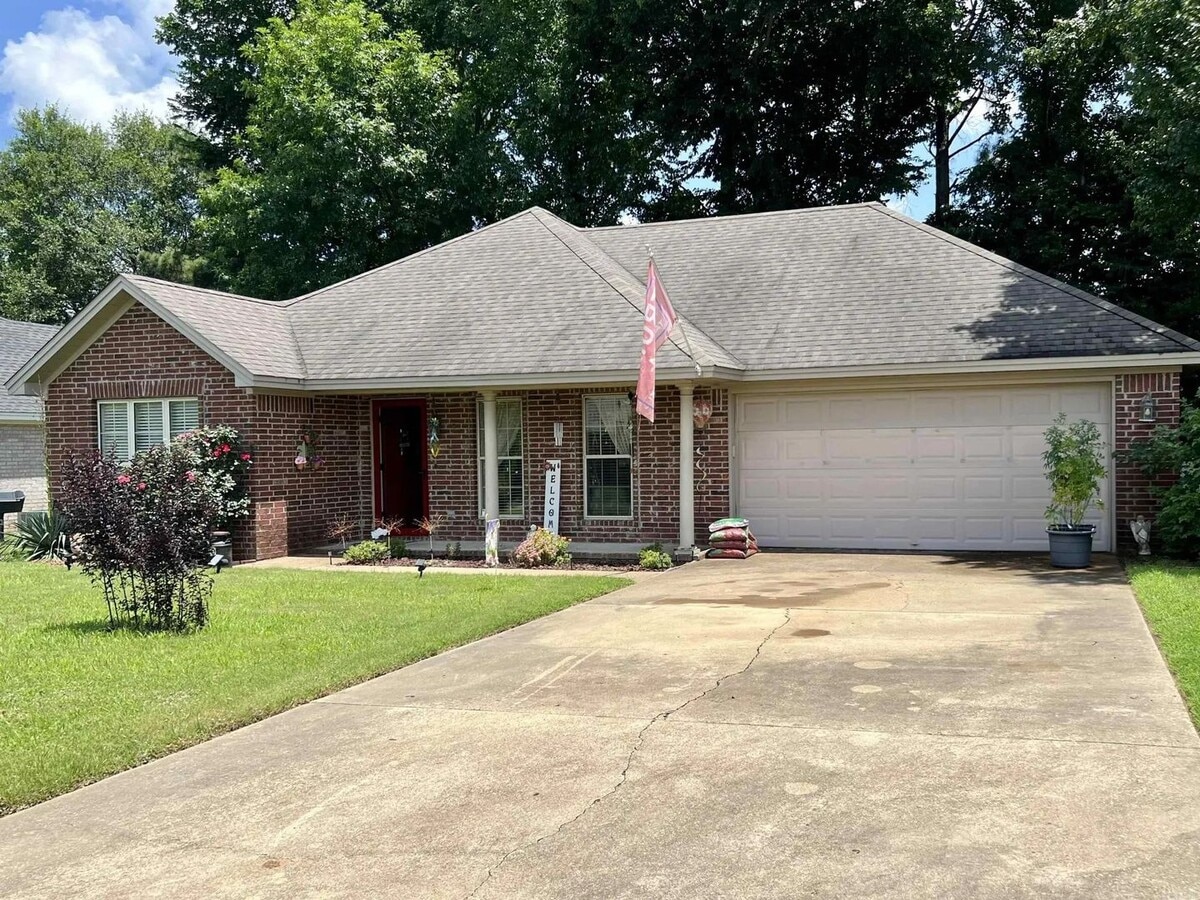 Beautiful 3-Bedroom Home in Searcy – Quiet... - Beautiful 3-Bedroom Home in Searcy – Quiet...