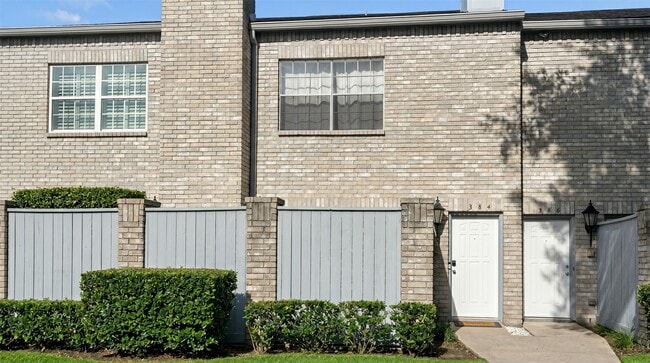 Photo - 384 Wilcrest Dr Unit 384