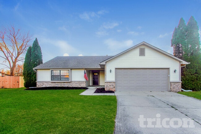 Building Photo - 11905 Breta Ct