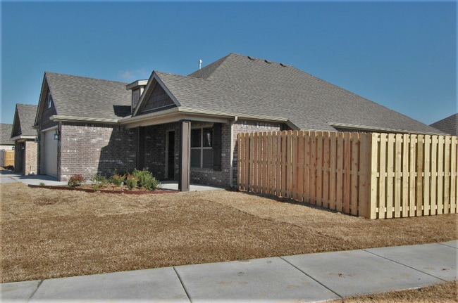 Photo - 4526 W Croft Dr