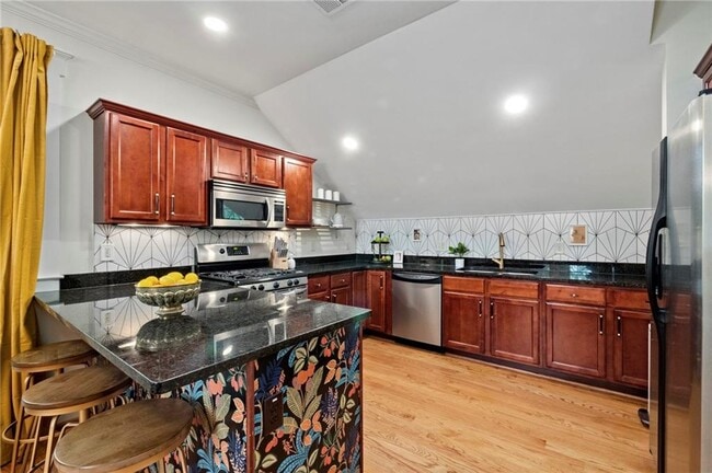 Photo - 1065 Washita Ave NE