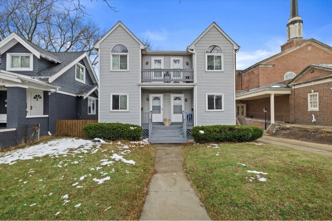 Building Photo - 3059 N Downer Ave Rental