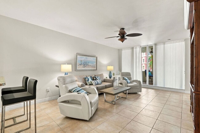 401 Bayfront Pl Unidad SI FL2-ID1638014P
