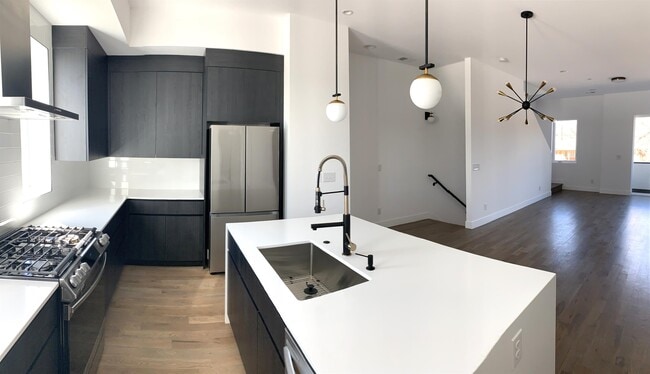 Photo - 2160 Youngfield St