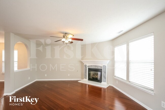 2293 Cedarmill Dr