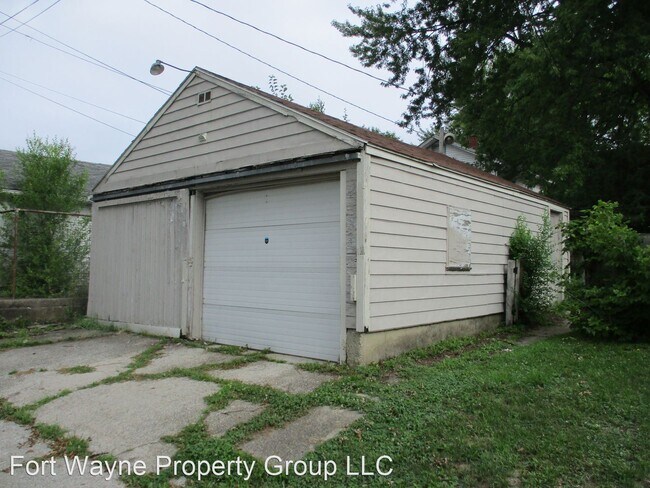 Photo - 3 br, 1 bath House - 2826 Chestnut Street