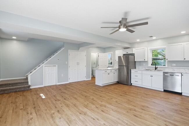 Photo - 720 Hurd Ave Unit 720 Hurd Ave