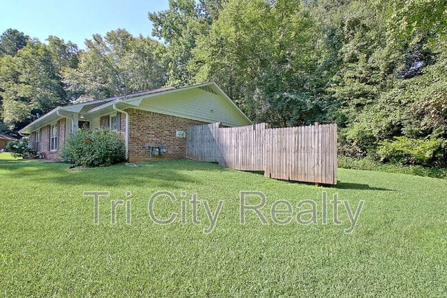 Photo - 150 Hill Chase Ct