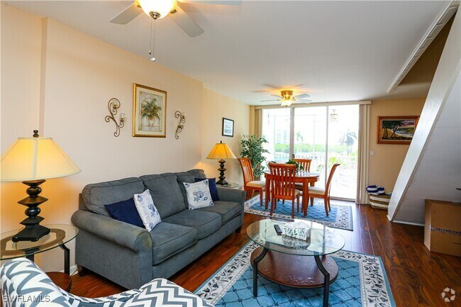 Building Photo - 5 Bluebill Ave Unit 311 Rental
