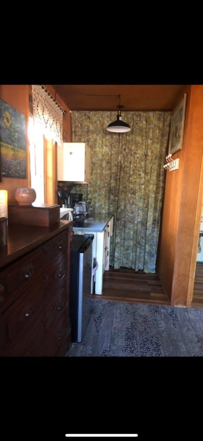 Photo - 162 Evergreen Ln