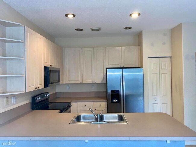 3 br, 2.5 bath House - 4115 Meade Way - 3 br, 2.5 bath House - 4115 Meade Way