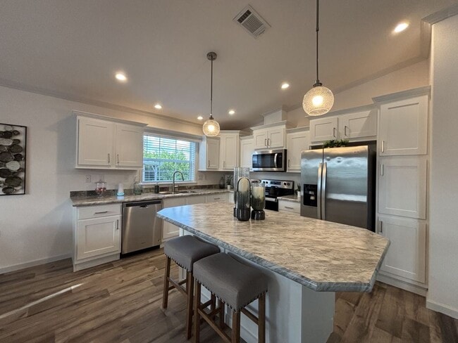 Photo - 4109 74th Pl N