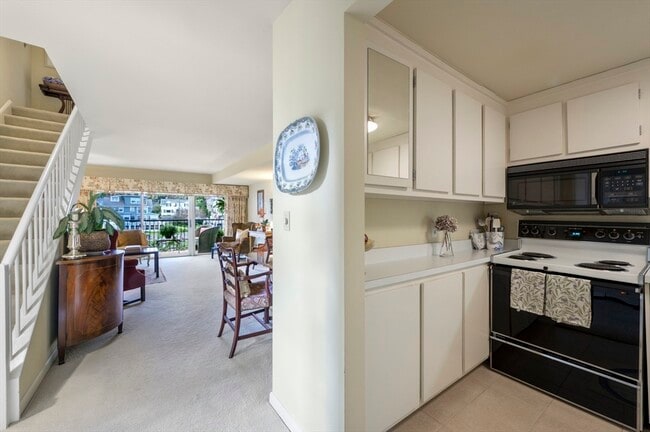 Photo - 9 Skinners Path Unit 9