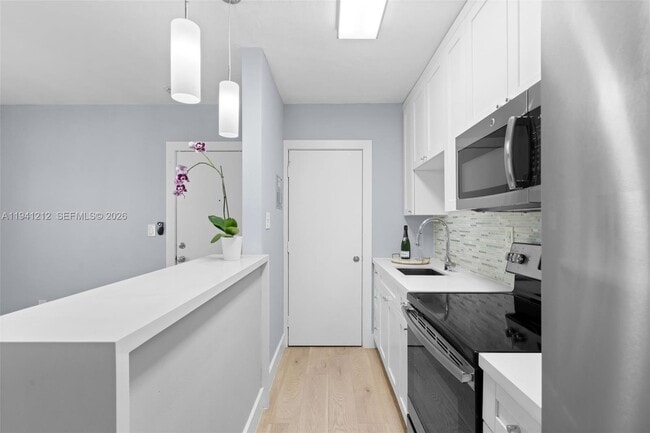 Photo - 6330 SW 79th St Unit 18