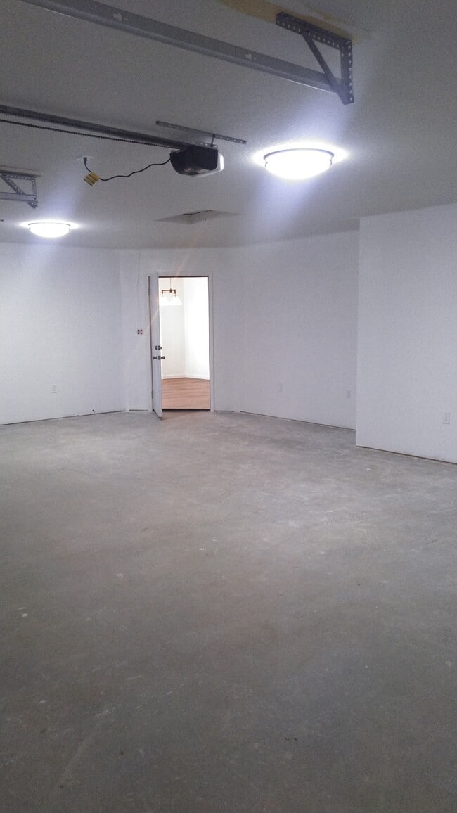 Photo - 513 Apple St