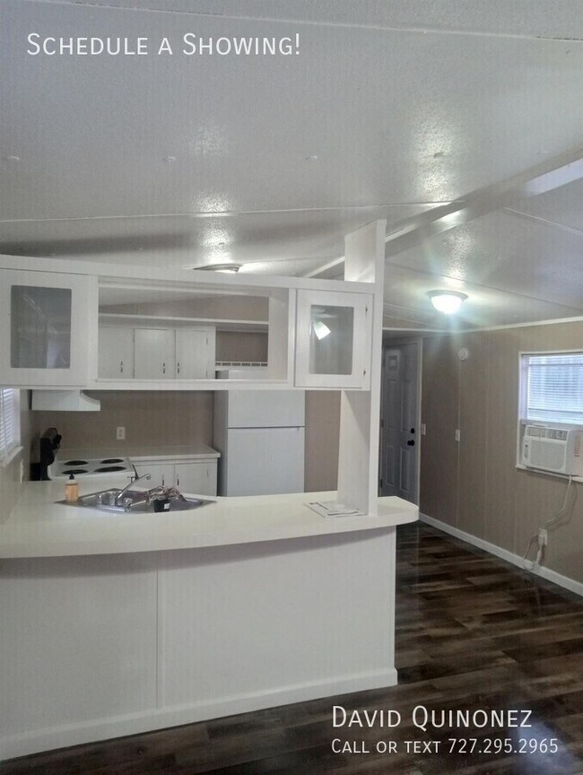 Photo - 65 Bollen Ct