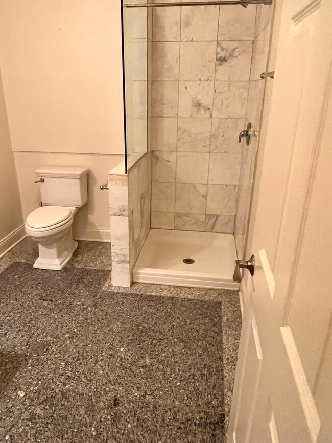 Photo - 5758 N California Ave Unit 3C