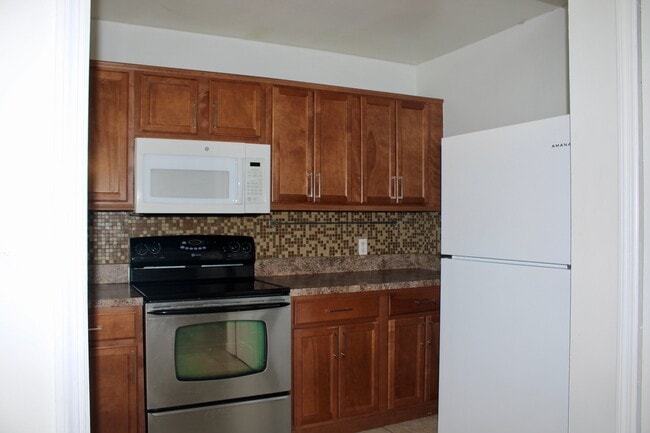 Photo - 1819 Michigan Ave Unit D