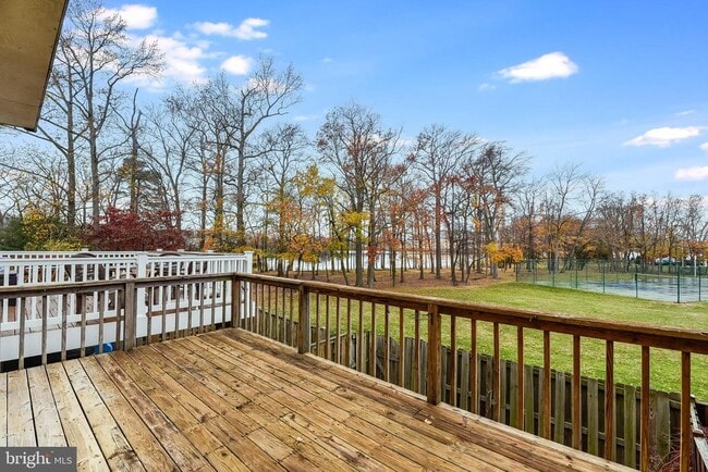 Photo - 1410 Cox Lndg Ct