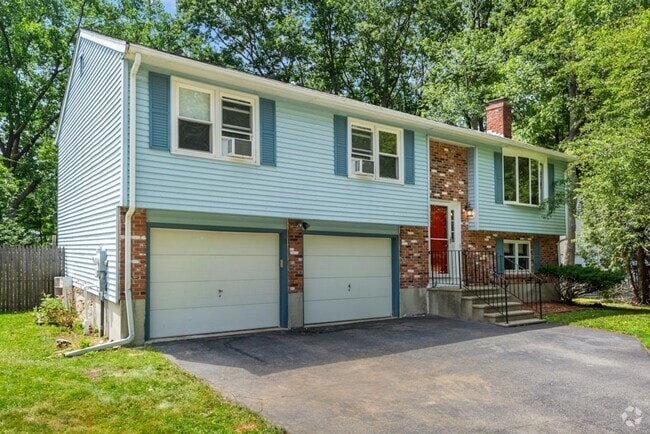 Building Photo - 11 Minuteman Way Rental