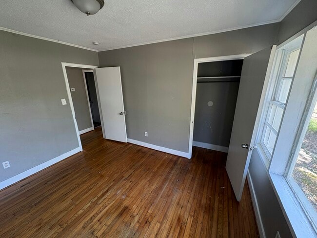 Photo - 704 S 22nd Ave
