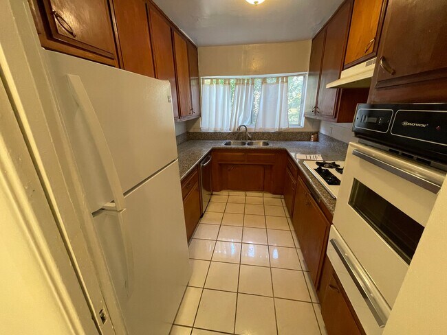 933 6th St Unidad 2