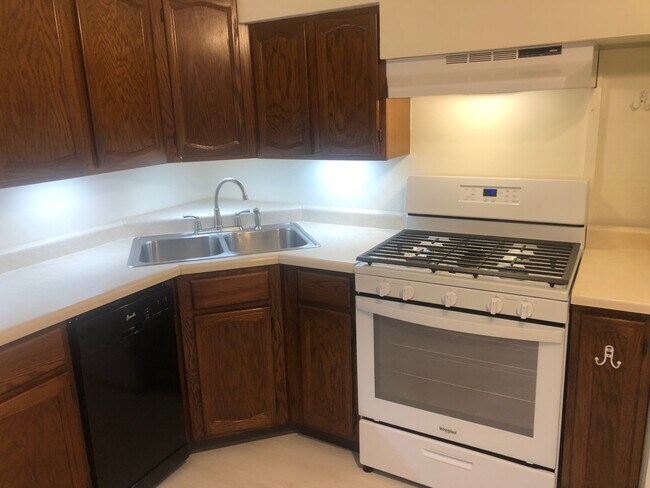 Under Cabinet Lighting