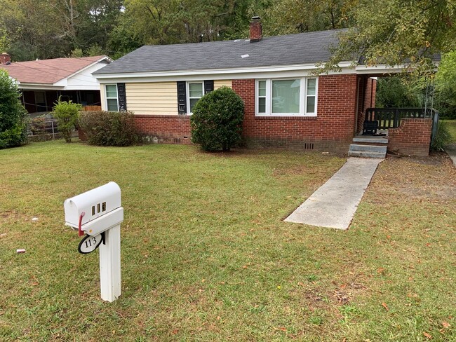 3 bedroom 1 bath brick house off of farrow rd - 3 bedroom 1 bath brick house off of farrow rd