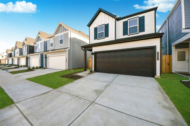 Photo - 3531 Shearwater St