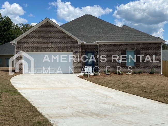 Building Photo - Home for Rent in Thorsby, AL!!! Available to View Now!!!